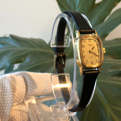 Reloj Timex Mujer Vintage Año 1988 Caja Rectangular Compacto