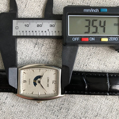 Reloj Cherokee Hombre Año 2005 Moon Dial Caja Tonneau Único