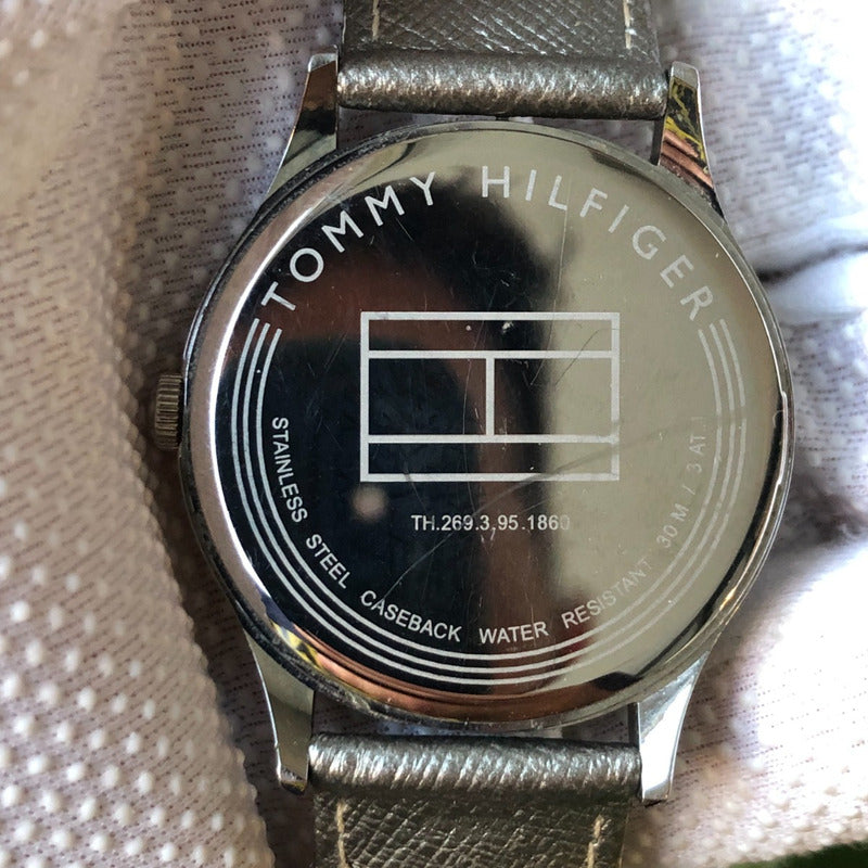 Reloj Tommy Hilfiger Mujer 2015 Guilloché Movado Plateado