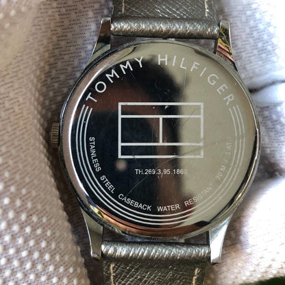 Reloj Tommy Hilfiger Mujer 2015 Guilloché Movado Plateado