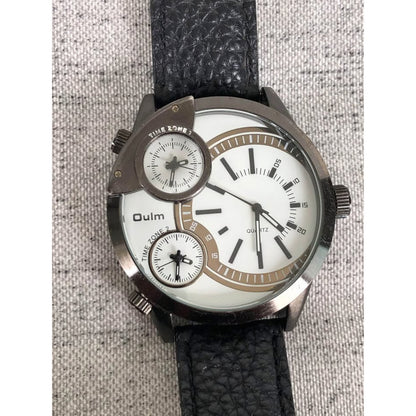Reloj Oulm Con 3 Relojes En El Dial Funcionando Hombre 56mm