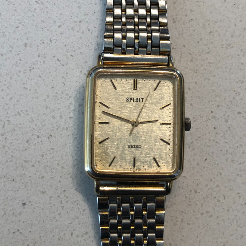 Reloj Seiko Spirit Hombre Elegancia Noventera Linen Dial
