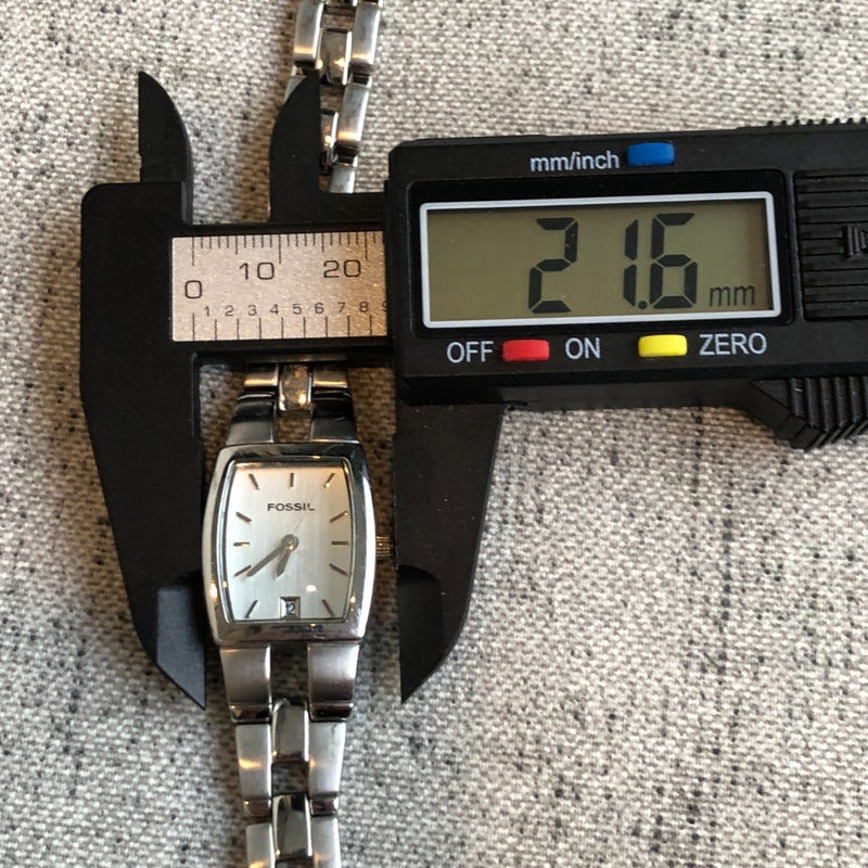 Reloj Fossil Mujer 2001 Caja Tonneau Sunburst Vertical