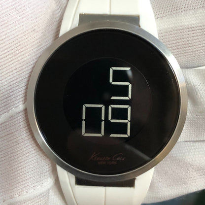 Reloj Kenneth Cole Hombre Año 2010 Futurista Correa Blanca Original