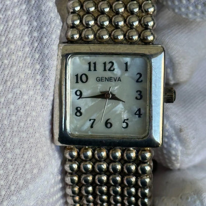 Reloj Geneva Mujer Años 2000 Dial Nacarado Pulsera Joya