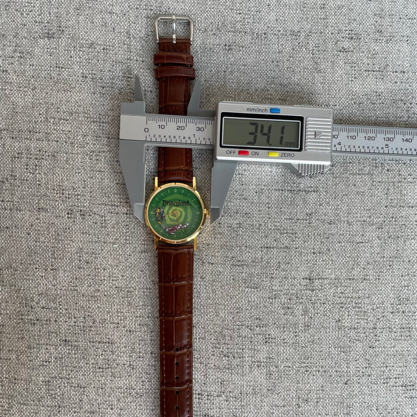 Reloj Disneyland Roger Rabbit Limited Edition 90s Segundero Disco ÚNICO
