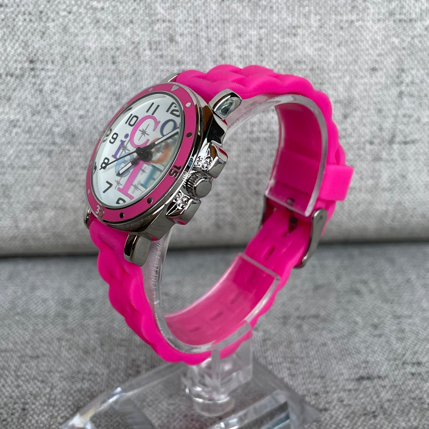 Reloj Cookie Lee Mujer Cuarzo Fucsia Y2K 2000s Nuevo