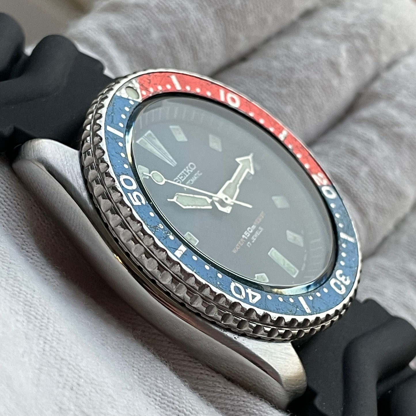 Reloj SEIKO Diver Pepsi Automático Marzo de 1991 / 7002A de 17 Jewels