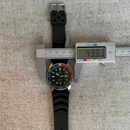 Reloj SEIKO Diver Pepsi Automático Marzo de 1991 / 7002A de 17 Jewels