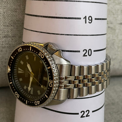 Seiko Hombre Diver NEGRO Automático Enero de 1993 / 7002 pre SKX007