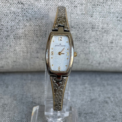 Reloj Anne Klein Mujer Bicolor 2000s Dial con Textura Compacto
