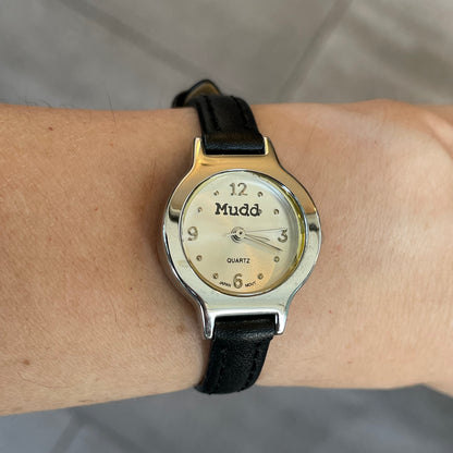 Reloj Mudd Mujer 2000’s Nácar Pila 24 mm Compacto
