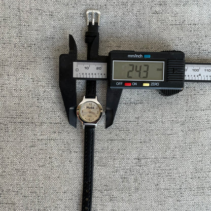 Reloj Mudd Mujer 2000’s Nácar Pila 24 mm Compacto