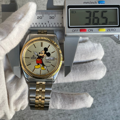 Reloj Lorus by SEIKO Disney Mickey Mouse Hombre Años 90´s Bicolor Original