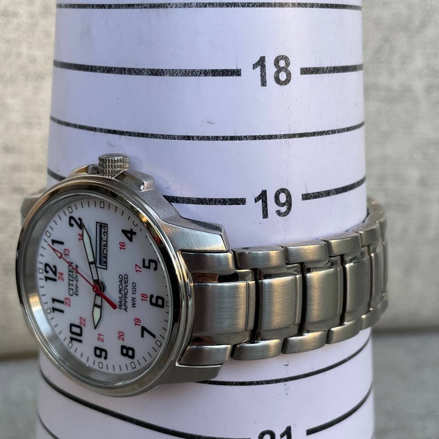Reloj Citizen Eco-Drive Hombre 2002 Railroad Approved NOS Solar ÚNICO