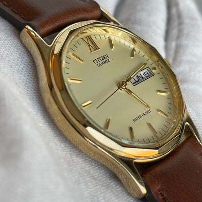Reloj Citizen Quartz Hombre años 90´s Dial Champagne Day-Date