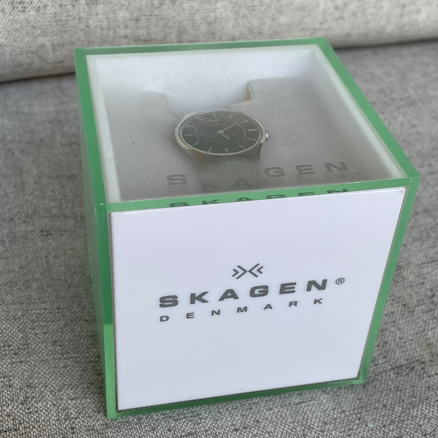 Reloj Skagen Denmark Mujer 2000s Negro Malla Acero Caja Original