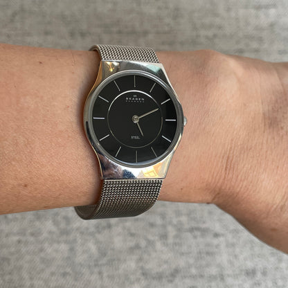 Reloj Skagen Denmark Mujer 2000s Negro Malla Acero Caja Original