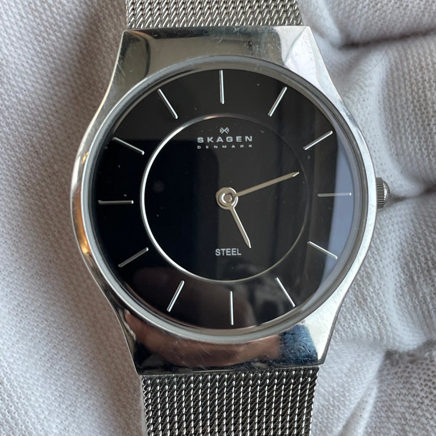 Reloj Skagen Denmark Mujer 2000s Negro Malla Acero Caja Original