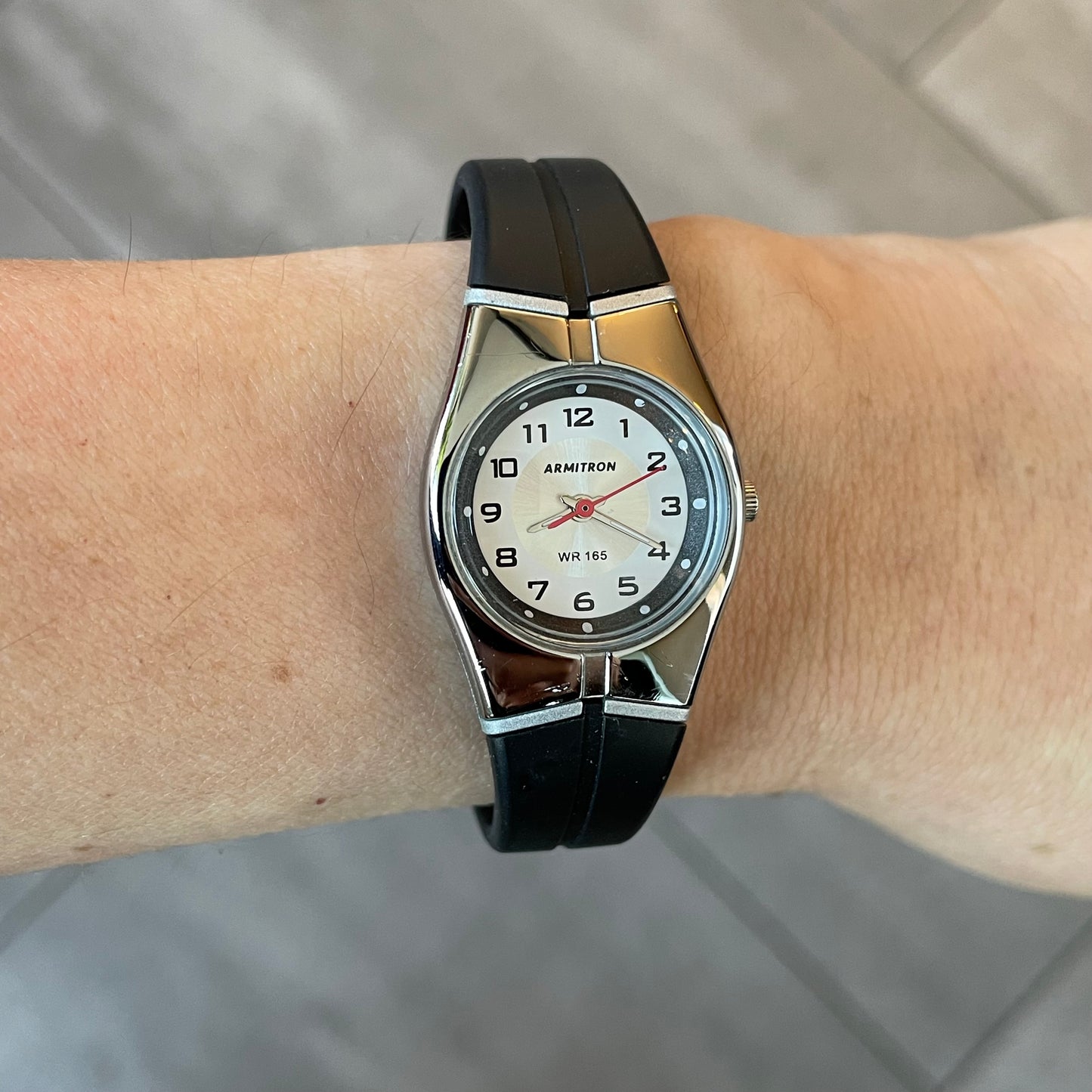 Reloj Armitron Pro Sport Mujer WR165 Años 2000