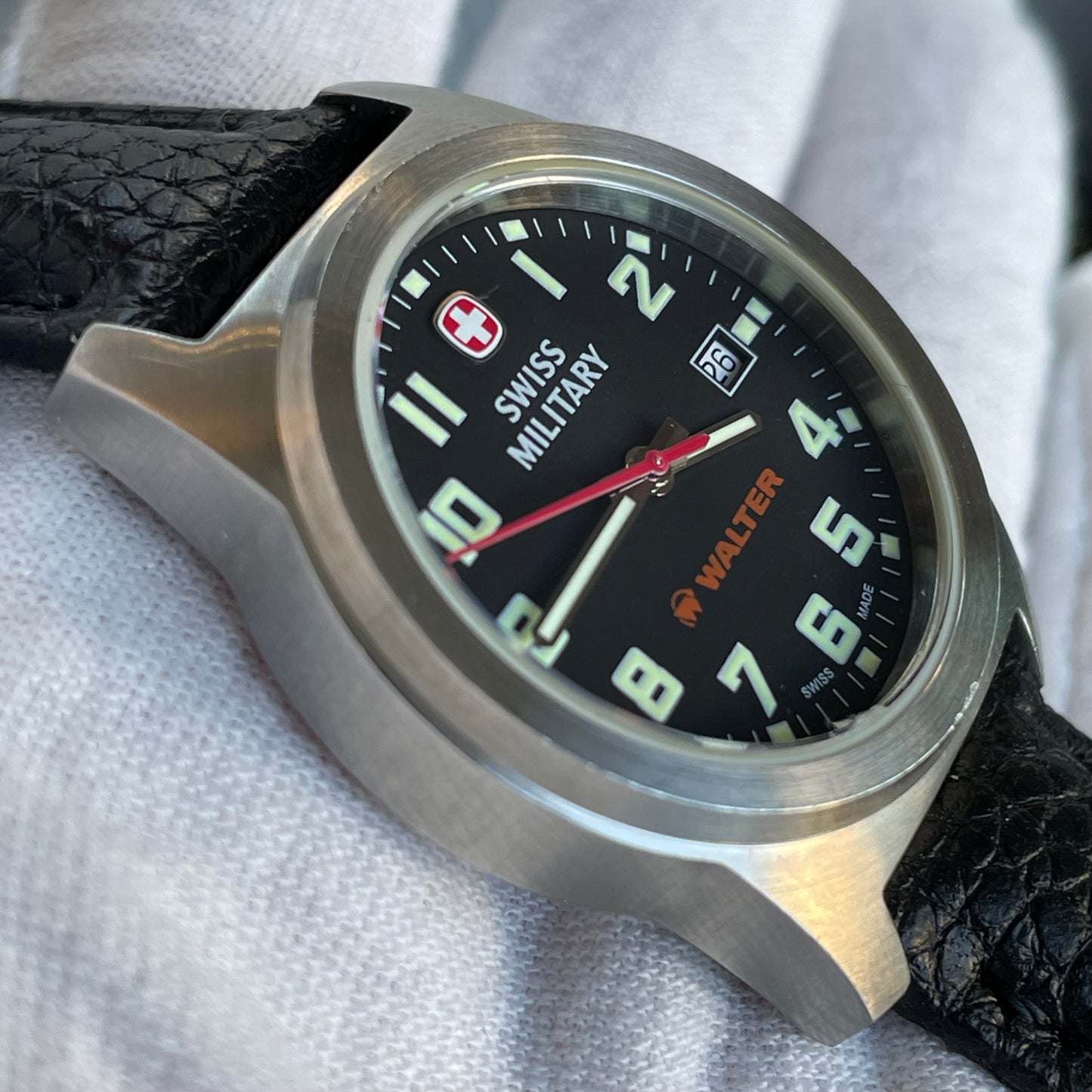 Reloj Swiss Military Mujer Año 2004 Swiss Made 100M WALTER Edition RARO