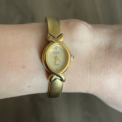 Reloj Joya Armitron Diamond Mujer Años 90 Ovalado Dorado
