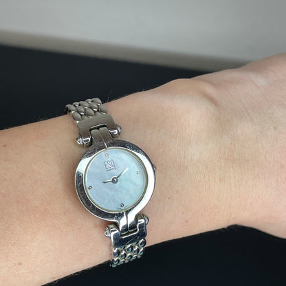 Reloj ESQ by MOVADO Swiss Mujer Madreperla Vintage 2000´s LEER