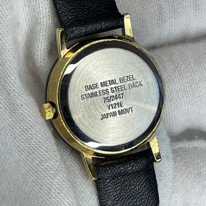 Reloj Armitron Now 75/2447 Mujer Minimalismo Negro Dorado Año 2005