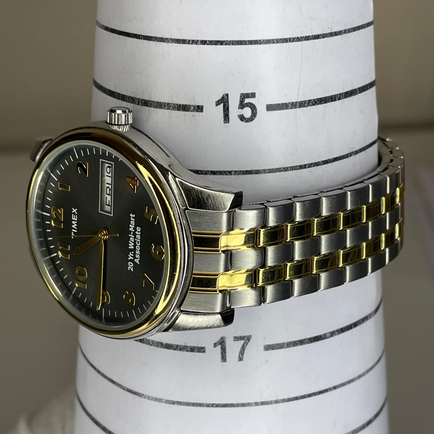 Reloj Timex 20 Year Wal-Mart Associate Day-Date Indiglo Año 2004