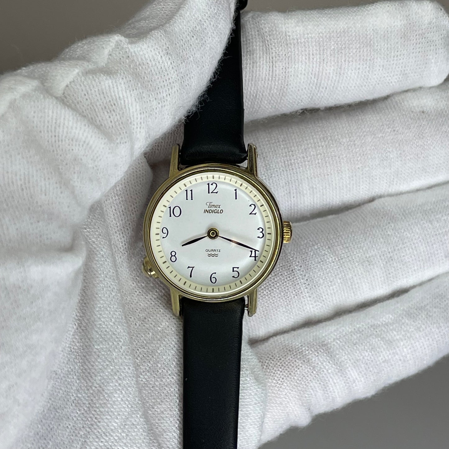 Reloj Timex Indiglo Mujer 1998 D8 – Pulsador Indiglo a las 8 – 25 mm ESCASO