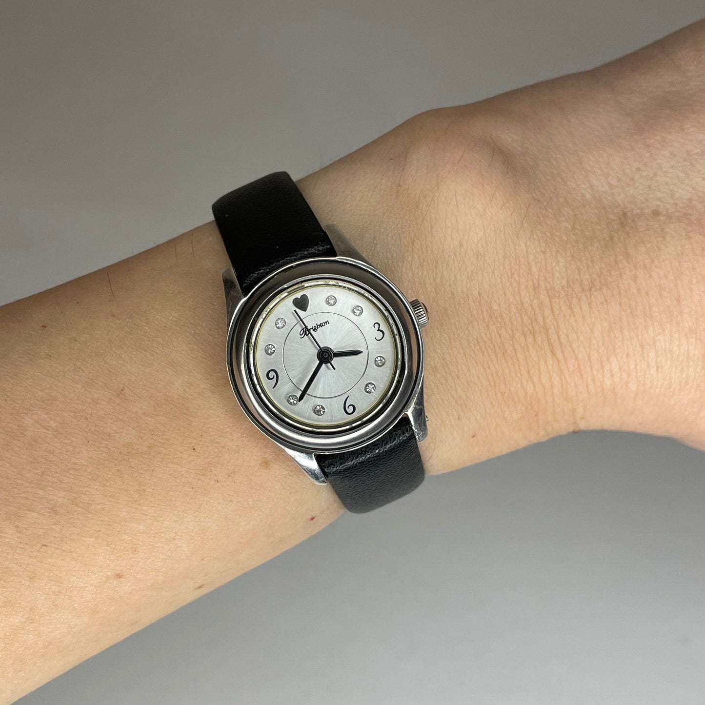 Reloj Brighton Baby Brooklyn Mujer 2010 Corazones & Espirales