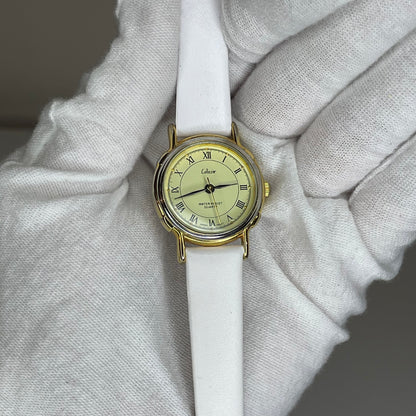 Reloj Vintage Collezio Quartz Japón 26,4 mm Roman Dial – Clásico Noventero