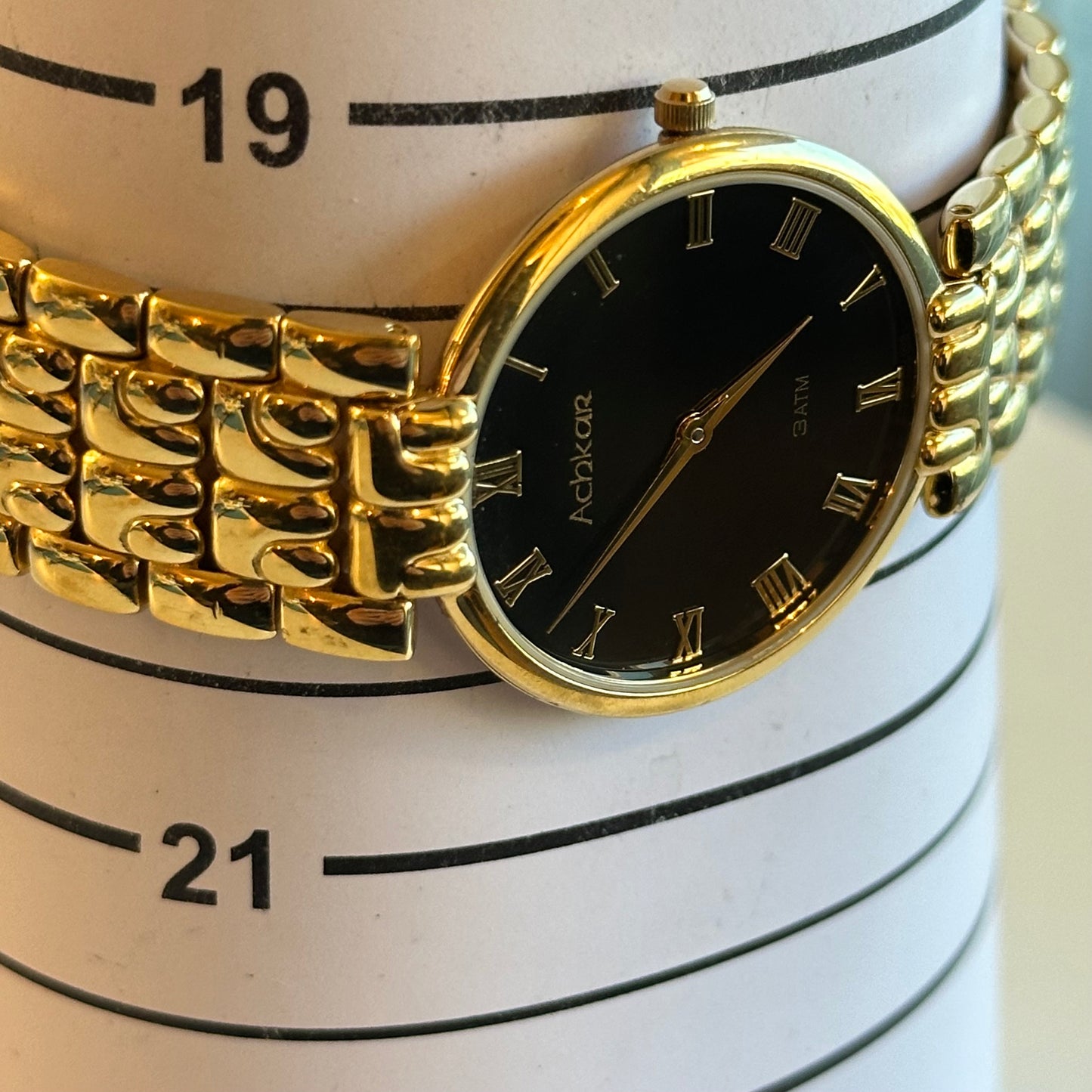 Reloj Achkar Mujer Años 90's Ultrafino Dorado Negro ÚNICO