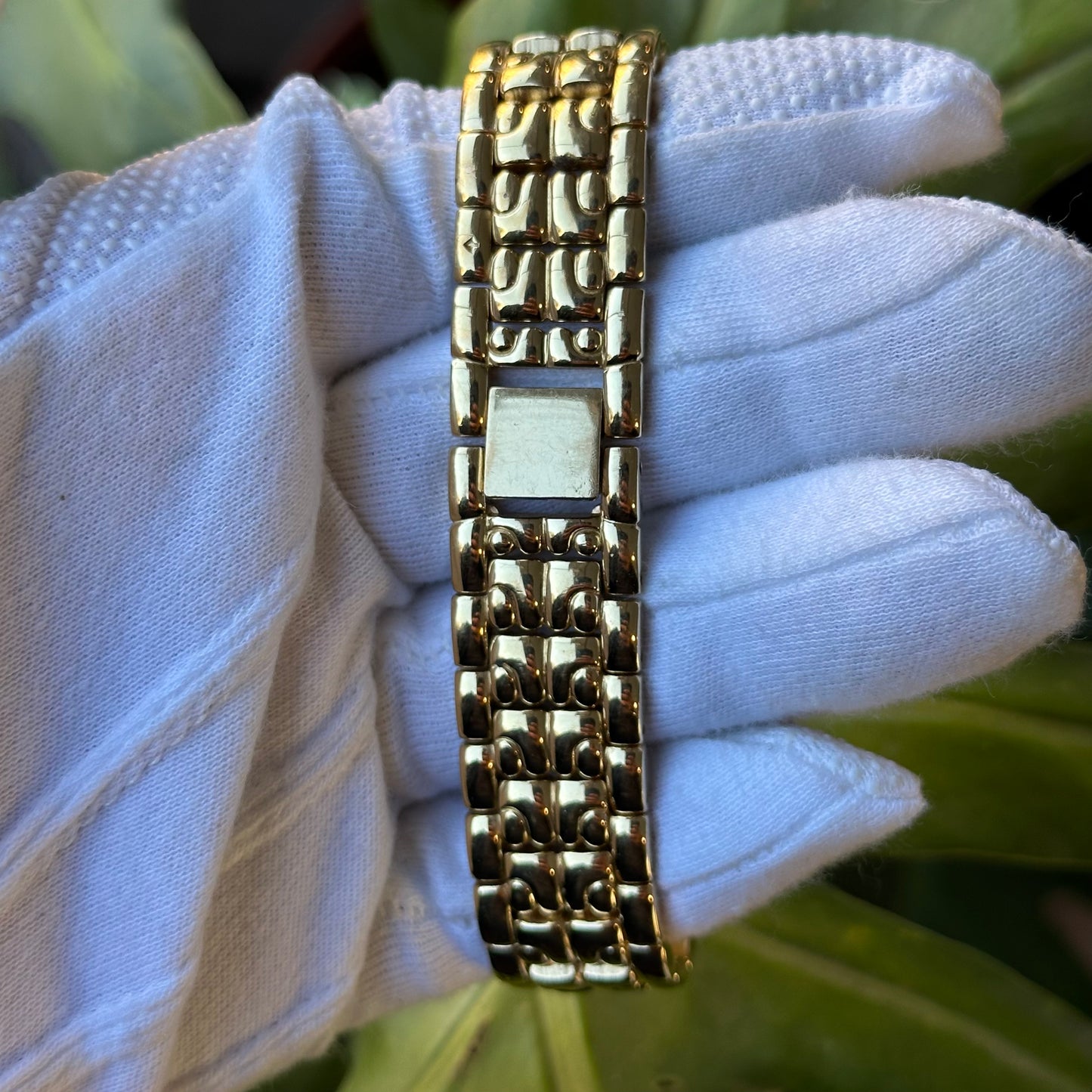 Reloj Achkar Mujer Años 90's Ultrafino Dorado Negro ÚNICO
