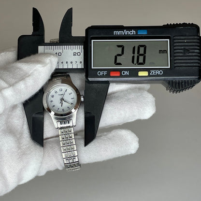 Reloj Timex Mujer 2005 Esfera Blanca Satinada 20mm Brazalete Extensible