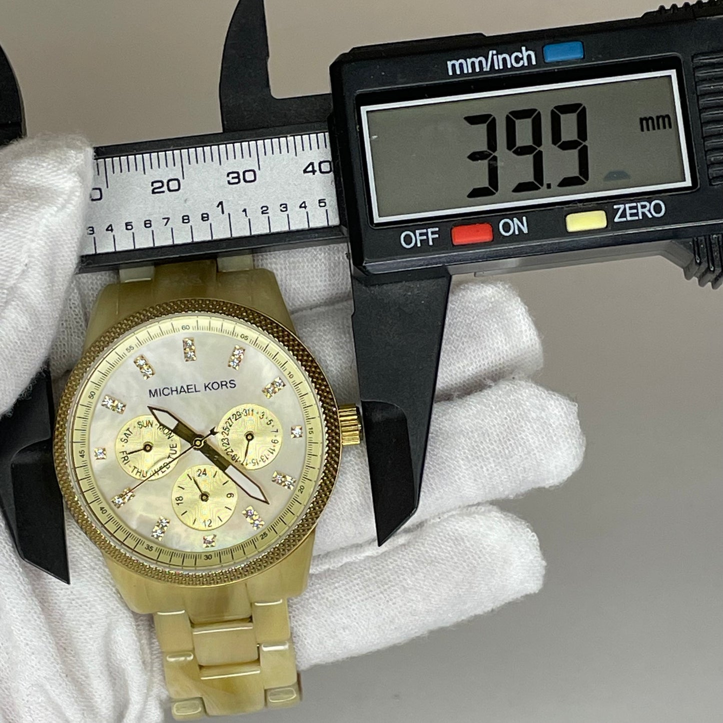 Reloj Michael Kors Mujer MK5039 Multifunción Madreperla y resina efecto horn 2011