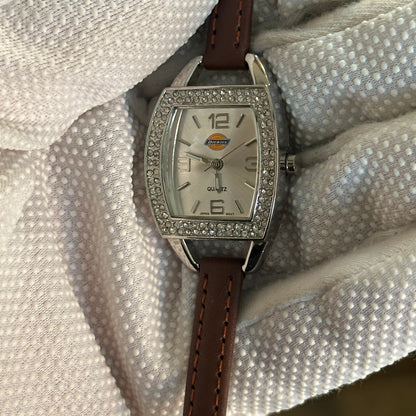 Reloj Dickies Mujer Cuarzo Años 2000s Bisel Cristales Tonneau