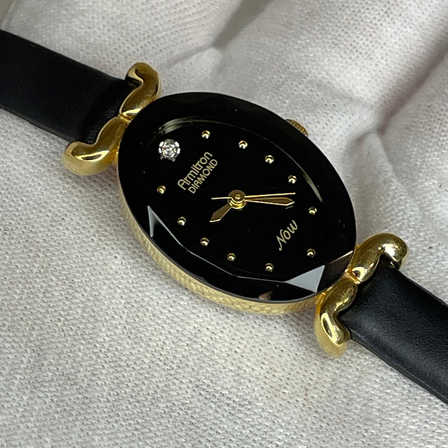 Reloj Armitron Diamond Now 75/3248A Mujer Cristal Facetado IMPECABLE