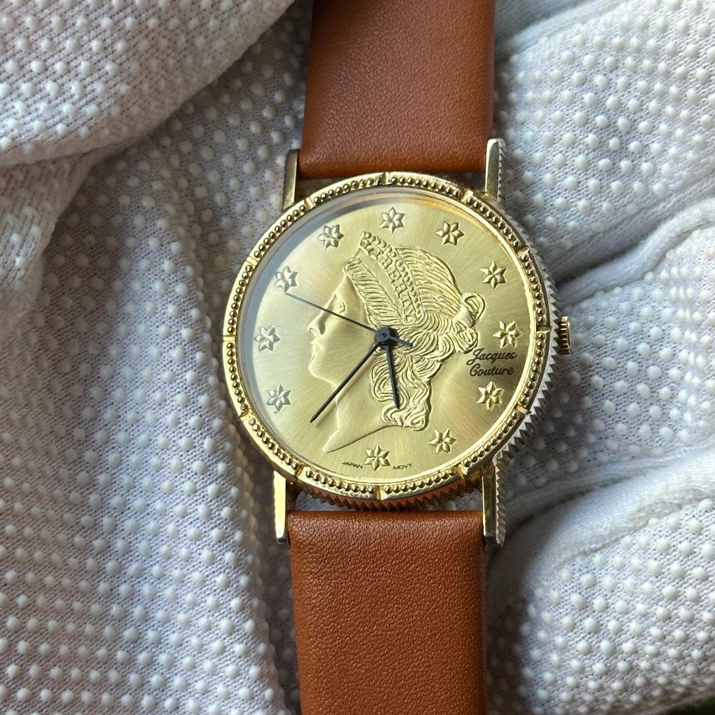 Reloj Jacques Couture Unisex Años 90s Dial Relieve Moneda 32mm