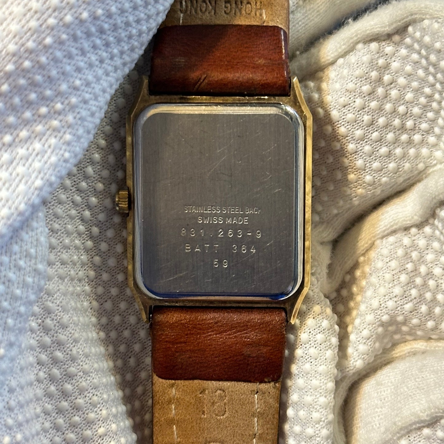 Reloj CG Bienne Swiss Mujer Cuarzo Años 90 Burdeos Pulsera Original