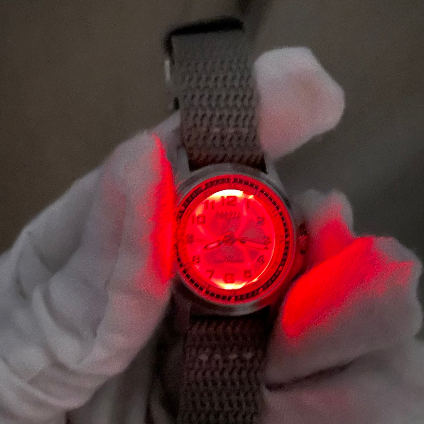 Reloj Mujer Dakota Tool Watch con luz roja integrada Outdoor 2010s