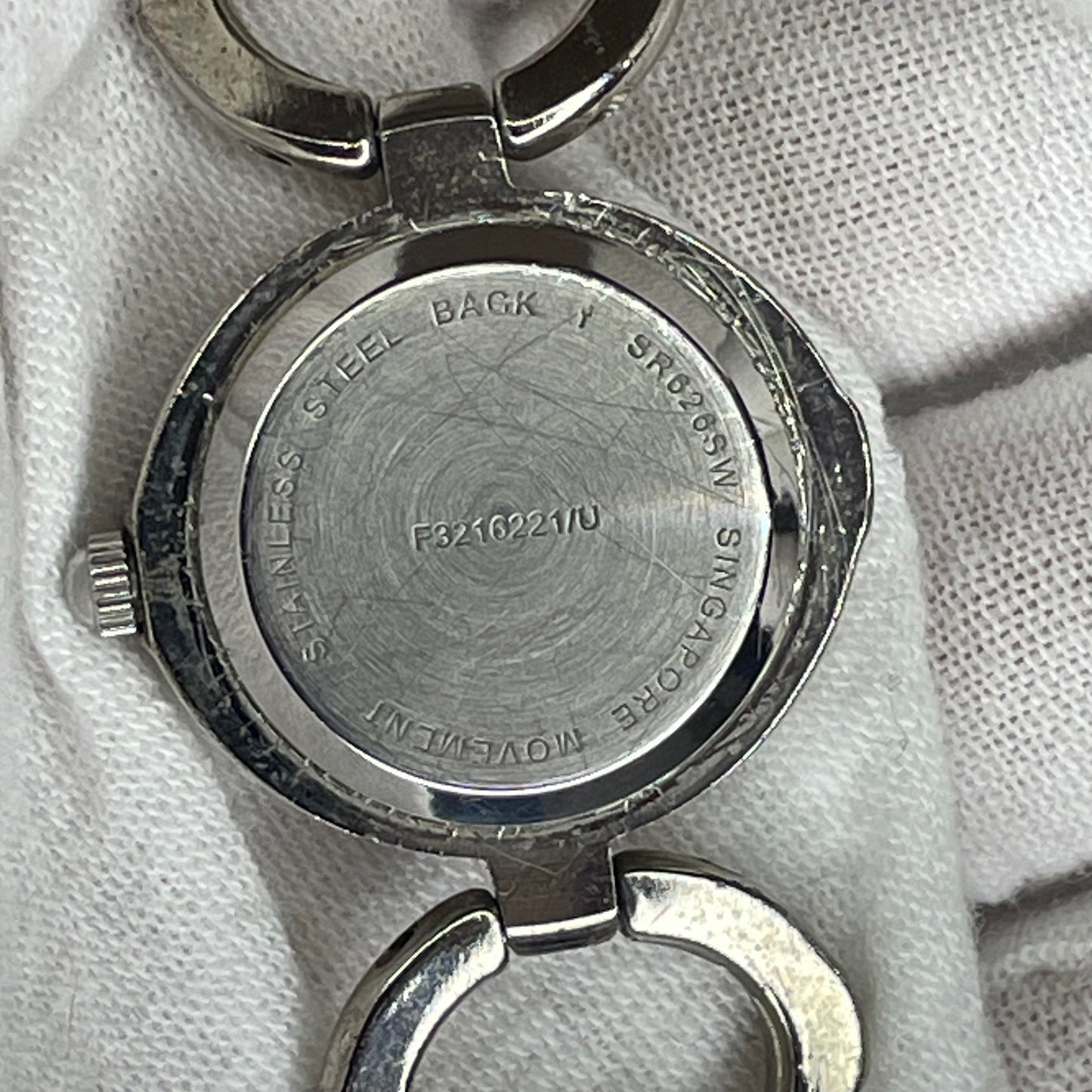 Reloj joya F3210221 Elaborado en año 2008 Modernismo Geométrico