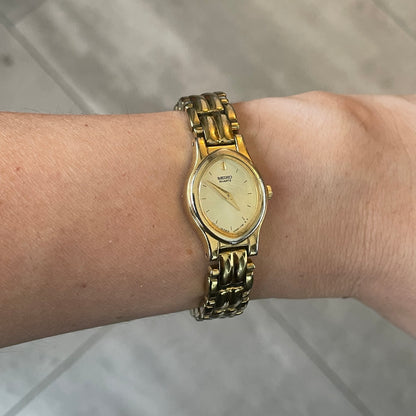 Reloj SEIKO Mujer Quartz Ovalado Dorado mayo de 1993 LEER