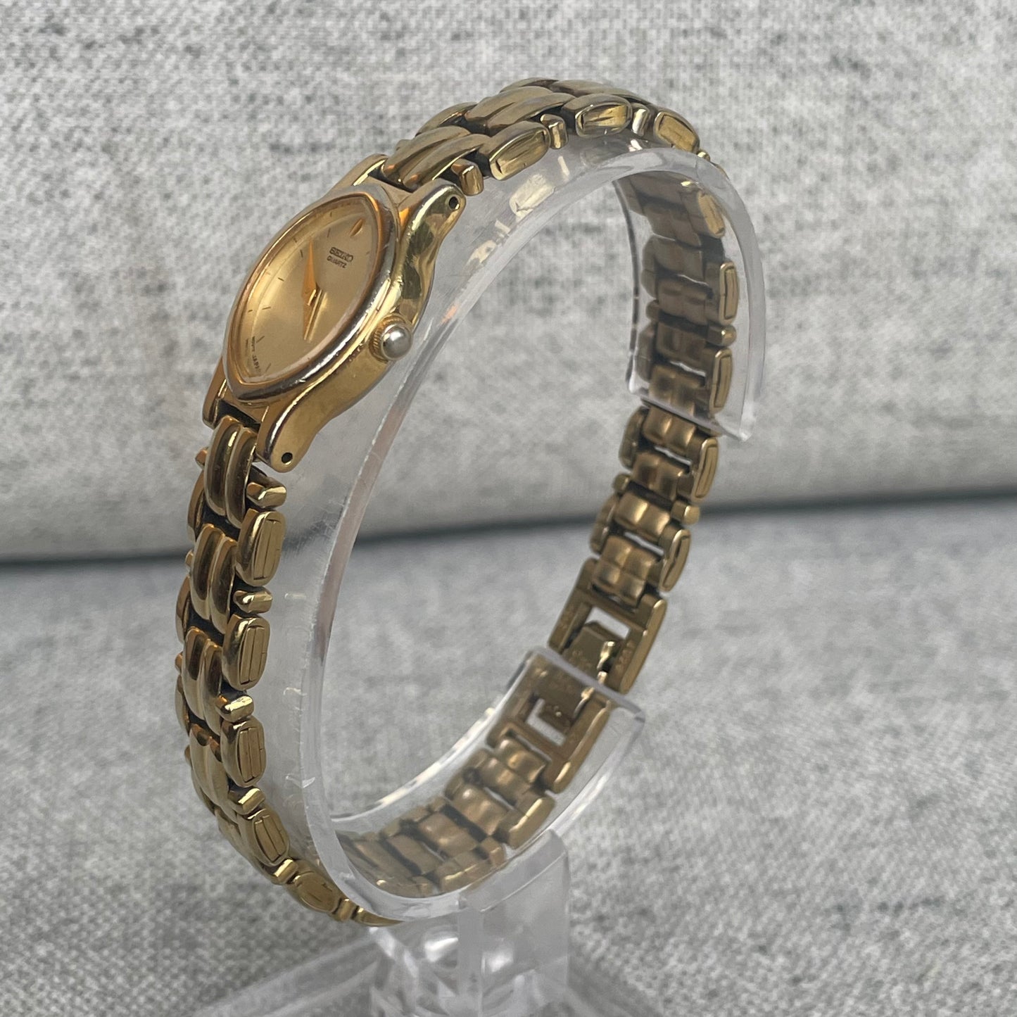Reloj SEIKO Mujer Quartz Ovalado Dorado mayo de 1993 LEER