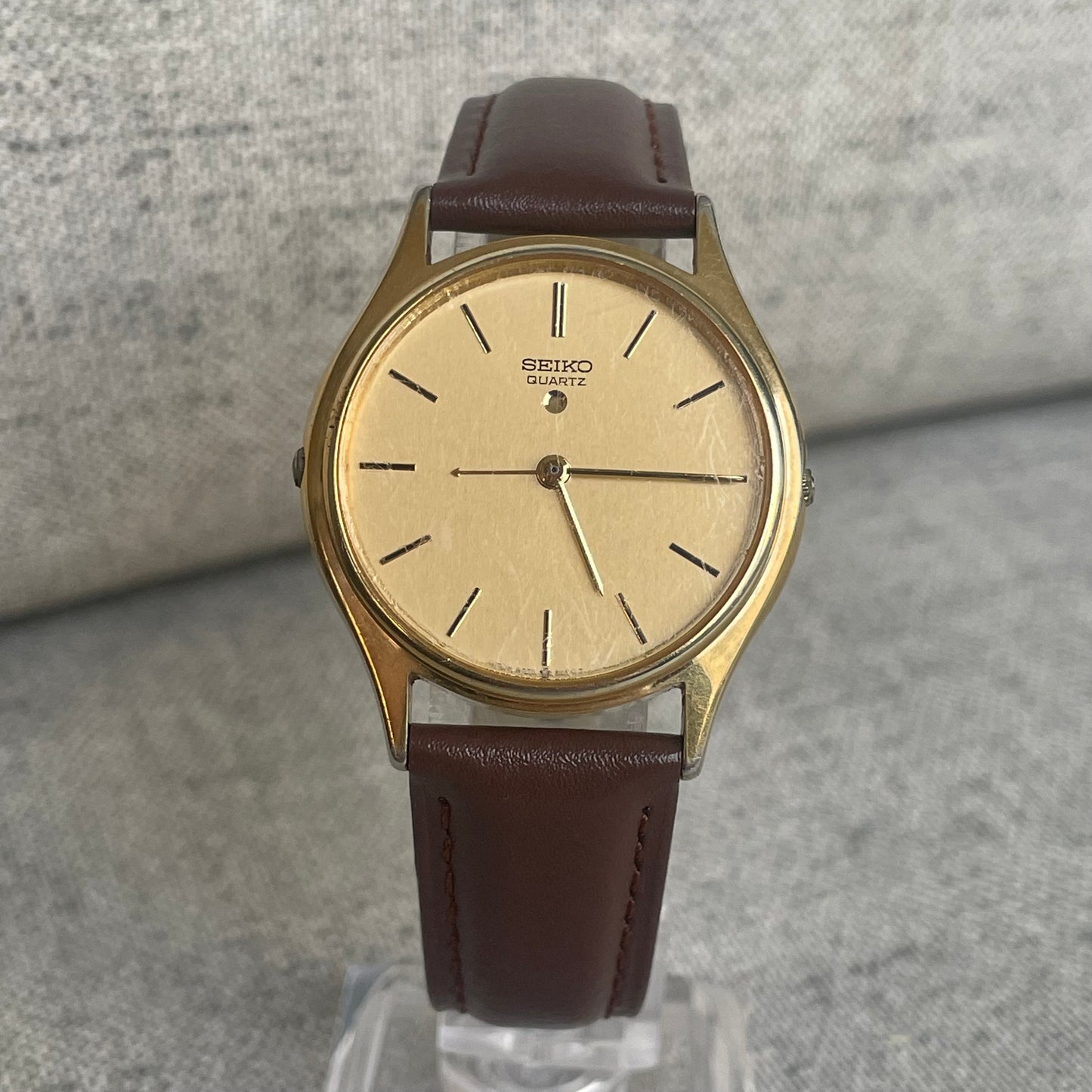 Reloj Seiko Hombre 1995 Quartz Alarm 37mm Doble Corona RARO LEER