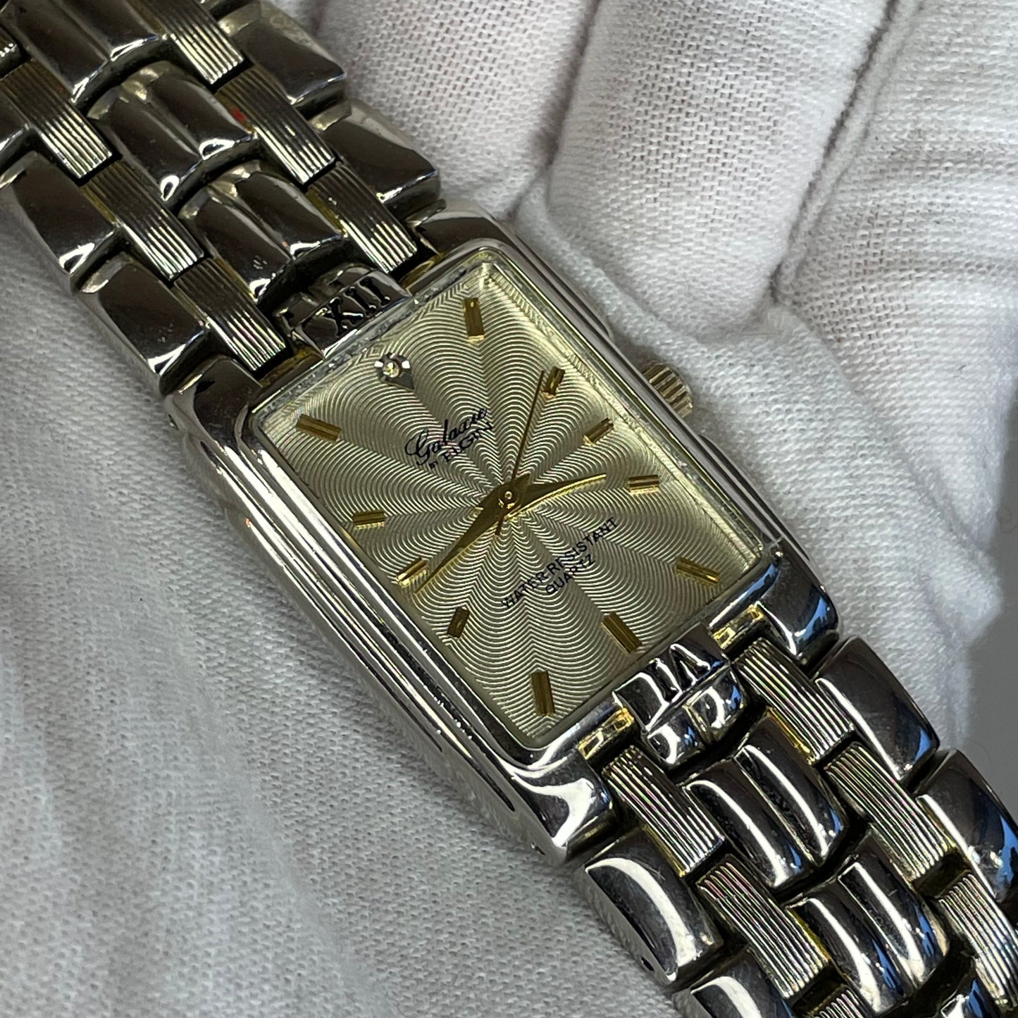 Reloj joya ancho de mujer Galaxie by Elgin Años 90´s Dial concéntrico Arte Óptico