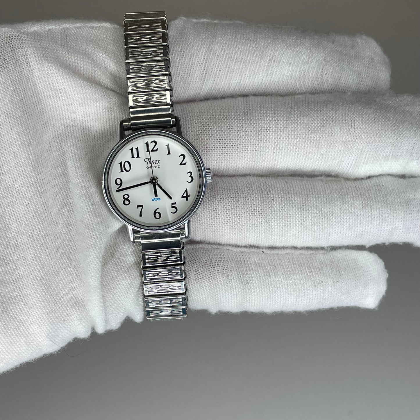 Reloj de mujer Timex Quartz A8 Elab. en 1993 aprox / Compacto EASY READER