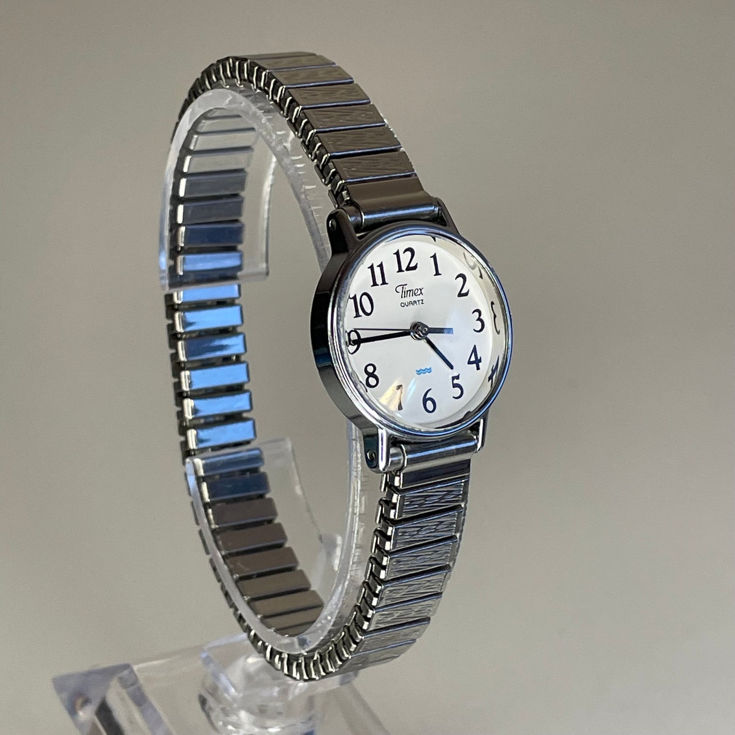 Reloj de mujer Timex Quartz A8 Elab. en 1993 aprox / Compacto EASY READER