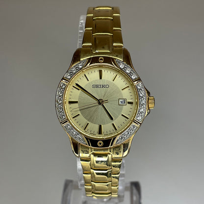 Reloj Joya SEIKO Dorado con Bisel de 22 Cristales Elab. en marzo de 2004 Impecable
