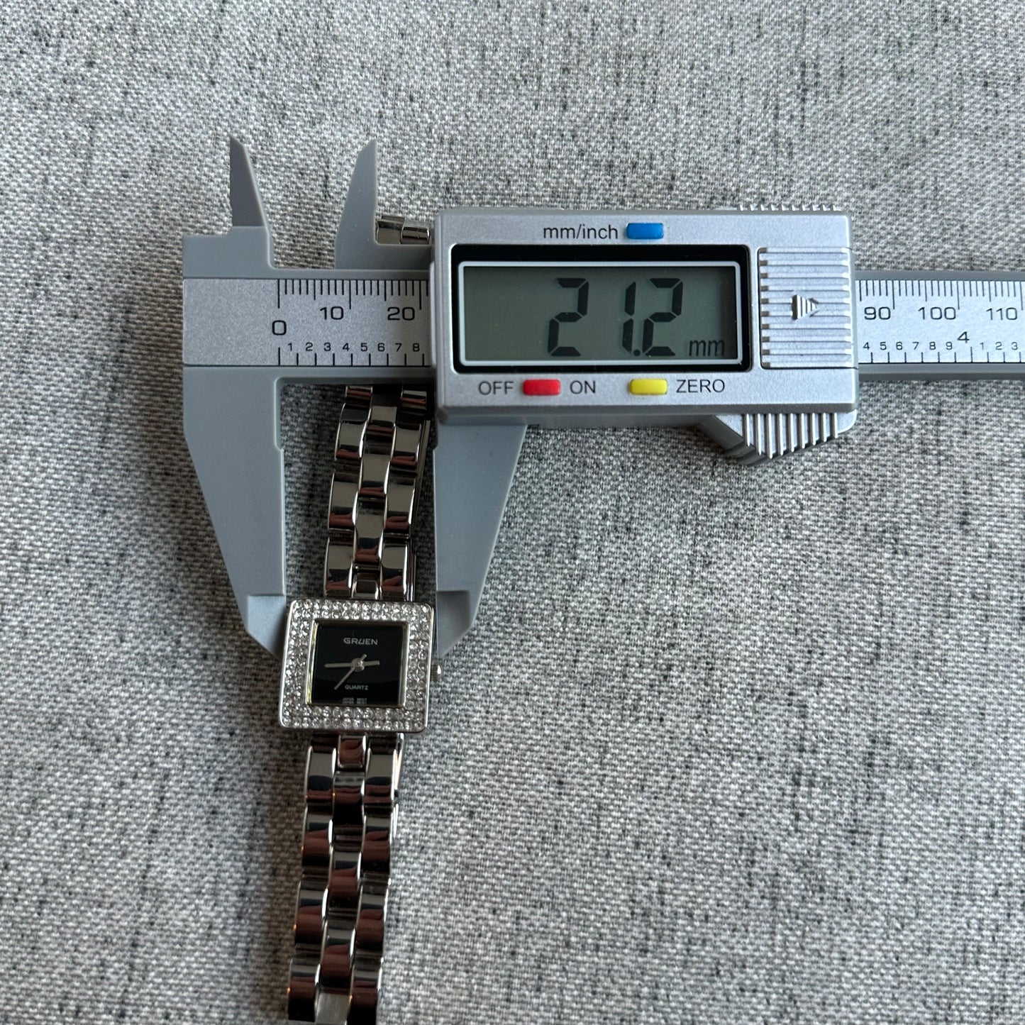Reloj Gruen Mujer GR7337 Cristales Años 2000 escaso